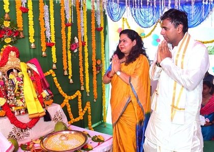 సాయుధ రిజర్వ్ పోలీస్ రామాలయంలో శ్రీరామనవమి సందర్భంగా సీతారాముల కళ్యాణం నిర్వహించిన పోలీస్ కమీషనర్ దంపతులు