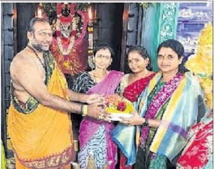 కరుమారి అమ్మన్ సేవలో ఏడీసీపీ