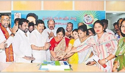 సమ్మిట్ తో పారిశ్రామిక ప్రగతి