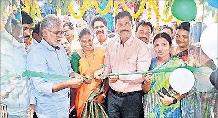 పొదుపు మహిళలే యజమానులు