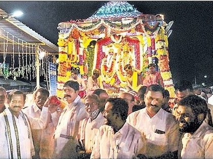 కనులపండువగా తిరుపతమ్మ రథోత్సవం