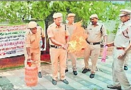 అగ్ని ప్రమాదాల నివారణపై అవగాహన