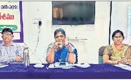 'ఉపాధి' లక్ష్యాన్ని సాధించాలి
