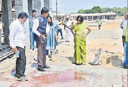 అంబెడ్కర్ స్మృతివనం పనుల పరిశీలన