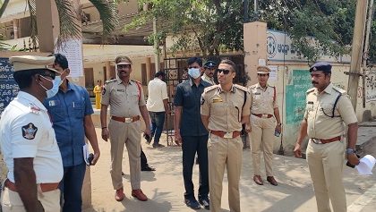 ఎస్.ఎస్.సి పరీక్షా కేంద్రాల వద్ద పటిష్టమైన బందోబస్త్ ఏర్పాట్లు