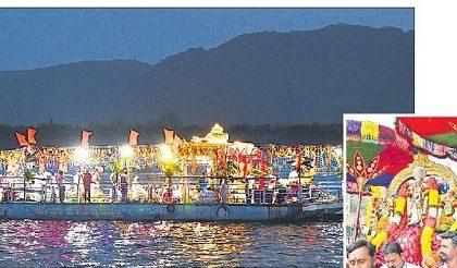 నయనానందం .. నదీ విహారం