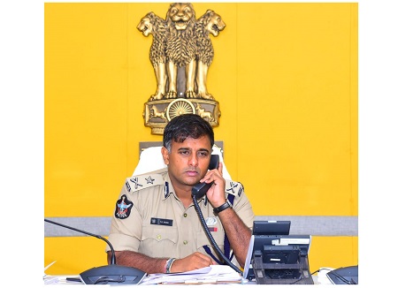 "డయల్ యువర్ పోలీస్ కమీషనర్" కార్యక్రమమునకు "10" ఫిర్యాదులు