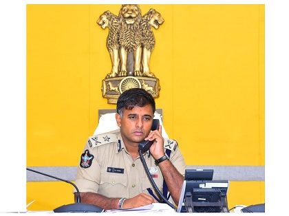 డయల్ యువర్ పోలీస్ కమీషనర్ కు 11 ఫిర్యాదులు