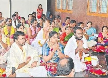 దుర్గమ్మ ఆర్జిత సేవలకు డిమాండ్