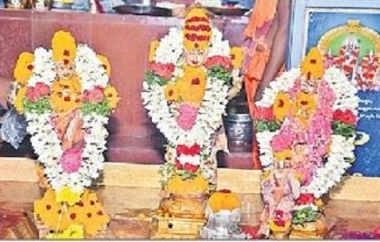 ఆది దంపతులకు మంగళ స్నానాలు
