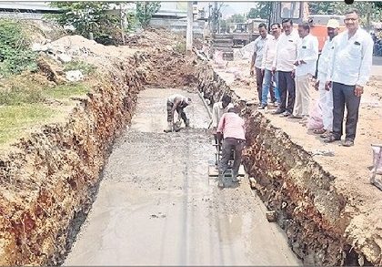 వేగంగా  అభివృద్ధి పనులు
