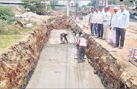 వేగంగా  అభివృద్ధి పనులు