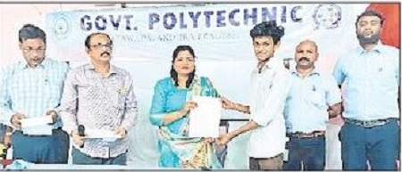 ఉద్యోగాలకు పాలిటెక్నిక్