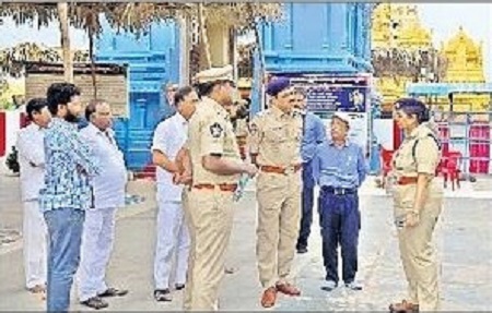 కల్యాణోత్సవ ఏర్పాట్ల పరిశీలన