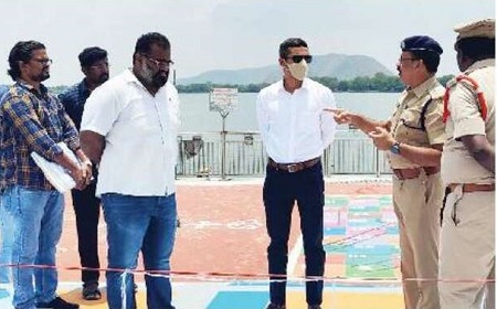 రివర్ ఫుడ్ ఫెస్టివల్ కార్యక్రమ భద్రతా ఏర్పాట్లను పరిశీలించిన డీసీపీ శ్రీ విశాల్ గున్ని ఐపీఎస్ గారు