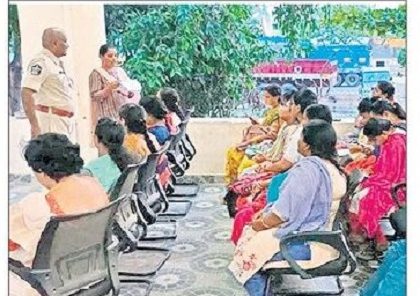 నగరంలో విస్తృతంగా ఫుట్ పెట్రోలింగ్