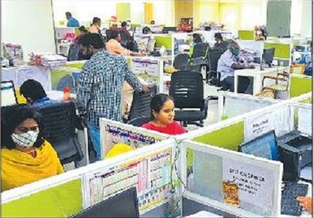 ఉద్యోగులు, పెన్షనర్లకు శుభవార్త