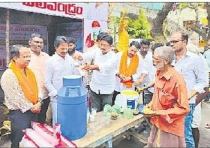 ప్రజల అవసరాలకు అనుగుణంగా మందిర సేవలు
