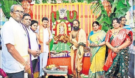 నేత్ర పర్వం.. వాసవీమాత రధోత్సవం