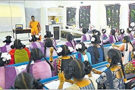 సం'క్షేమ' చదువులు