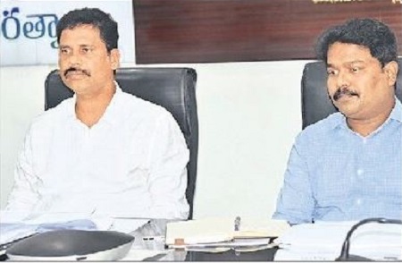 10 లోగా స్టోన్ ప్లాంటేషన్ పూర్తి