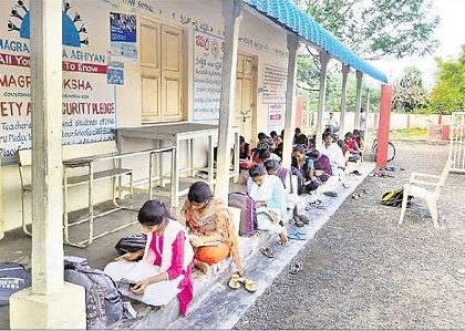 టీచర్ పోస్టుల భర్తీకి కసరత్తు