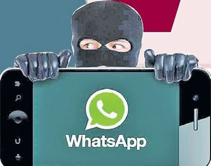 వాట్సాప్ లో చీటింగ్!