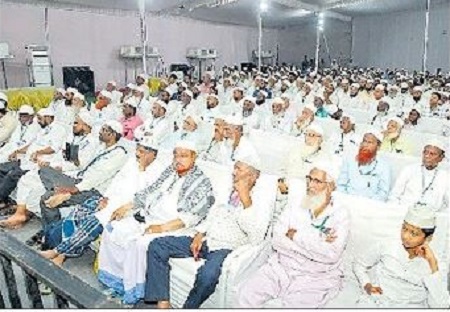 నేడు పవిత్ర హజ్ యాత్రకు తొలి బృందం