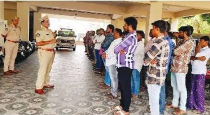 అసాంఘిక కార్యకలాపాలకు పాల్పడితే కఠిన చర్యలు తప్పవు