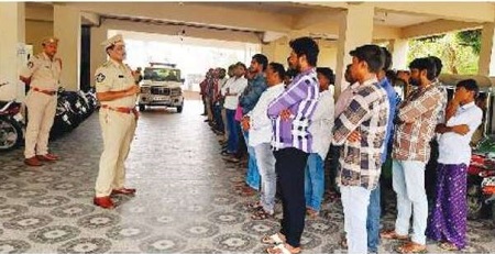 అసాంఘిక కార్యకలాపాలకు పాల్పడితే కఠిన చర్యలు తప్పవు