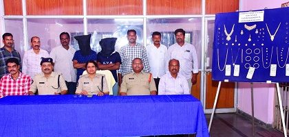 పగలు ఇంటి తాళాలు పగులగొట్టి చేసిన వరుస దొంగతనాల కేసుల్లో నలుగురు నేరస్థులు అరెస్ట్