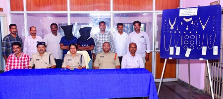 పగలు ఇంటి తాళాలు పగులగొట్టి చేసిన వరుస దొంగతనాల కేసుల్లో నలుగురు నేరస్థులు అరెస్ట్