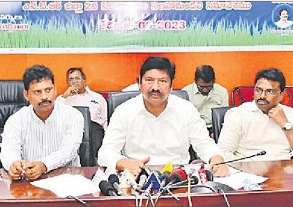 సాగునీరు, మద్దతు ధర ప్రభుత్వ ప్రాధాన్యతలు