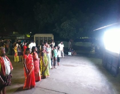 చేరువ వాహనం ద్వారా ప్రజలకు అవగాహన