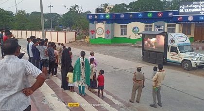 చేరువ వాహనం ద్వారా ప్రజలకు అవగాహన