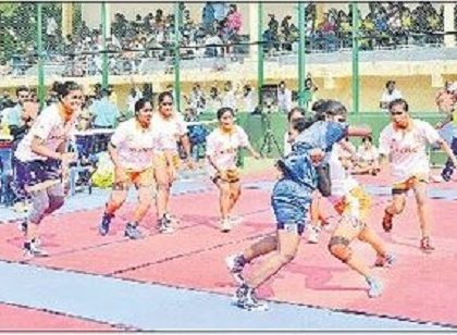 క్రీడా పరికరాలు పుష్కలం