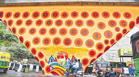 ఆకర్షణీయంగా కనకదుర్గ ఫ్లై ఓవర్