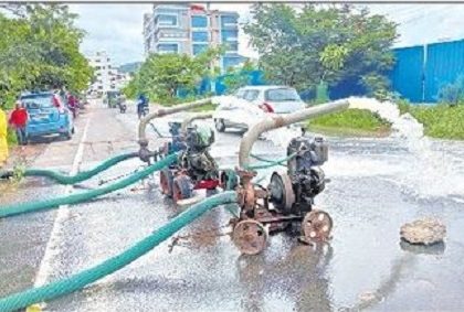 ముమ్మరంగా ముంపు నివారణ చర్యలు