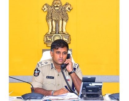 “డయల్ యువర్ పోలీస్ కమీషనర్” కార్యక్రమమునకు “08” ఫిర్యాదులు