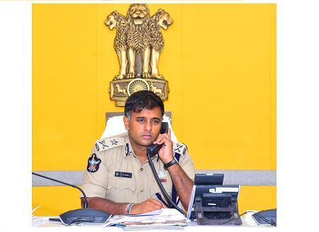 'డయల్ యువర్ పోలీస్ కమీషనర్' కార్యక్రమముకు "10" ఫిర్యాదులు