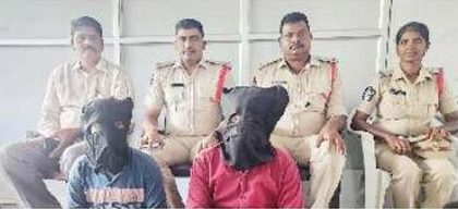గంజాయి విక్రేతలు అరెస్టు