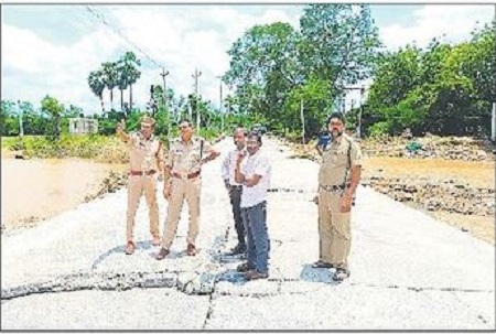 లింగాల కాజ్ వేపై రాకపోకలు నిలిపివేత