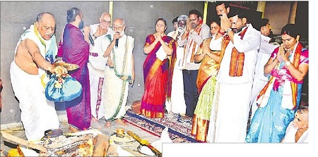 శాకంబరీ.. మనసాస్మరామీ