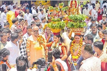 బోనం.. ధూం ధాం