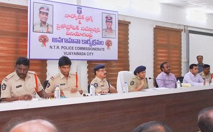 మందుల విక్రయాల్లో నిబంధనలు తప్పనిసరి: డీసీపీ శ్రీమతి అజిత వేజెండ్ల ఐపిఎస్ గారు