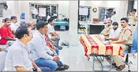 ప్రైవేట్ హాస్టల్స్ నిబంధనలు పాటించాలి