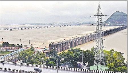 కదలివస్తున్న కృష్ణమ్మ - ఉపనదుల ఉగ్రరూపం