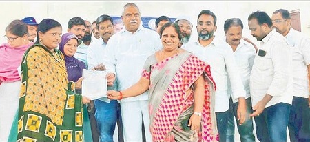 రాష్ట్ర ప్రభుత్వ పనితీరుకు ప్రజలే సాక్ష్యం