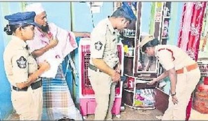 జక్కంపూడి కాలనీలో కార్డన్ సెర్చ్