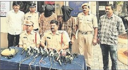 గంజాయి, చోరీ కేసుల్లో ముగ్గురు అరెస్ట్